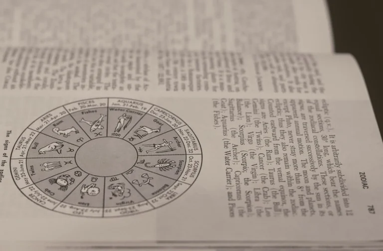Horoskop na 22 sierpnia: odpoczynek i spokojne decyzje